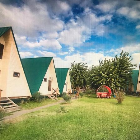 Kyalasur Hotel Сухуми Екстериор снимка